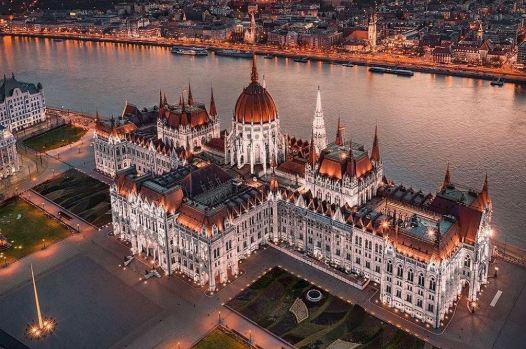 Vendel Terasz Apartment Budapest Bagian luar foto